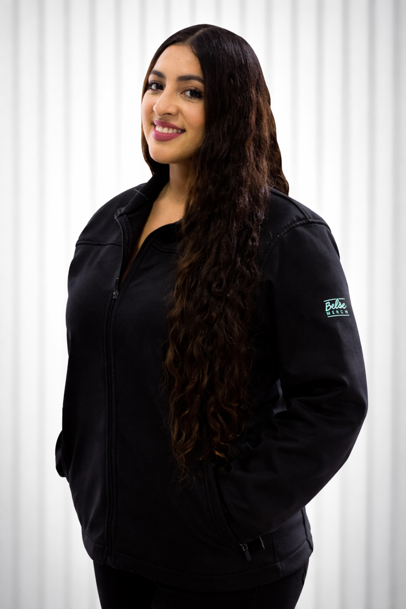 Cotiza merchandising con D'ris Casiano - Ejecutiva de ventas